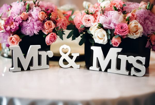 Spruch "Mr & Mrs" 3-teilig